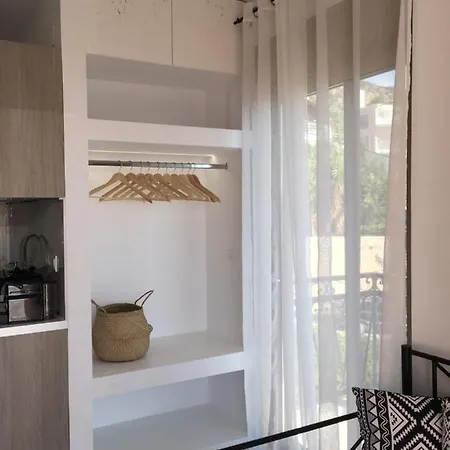 Апартаменты Anastasia Elegant Iii Толон