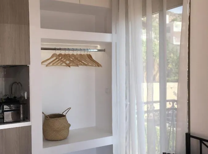 Апартаменты Anastasia Elegant Iii Толон